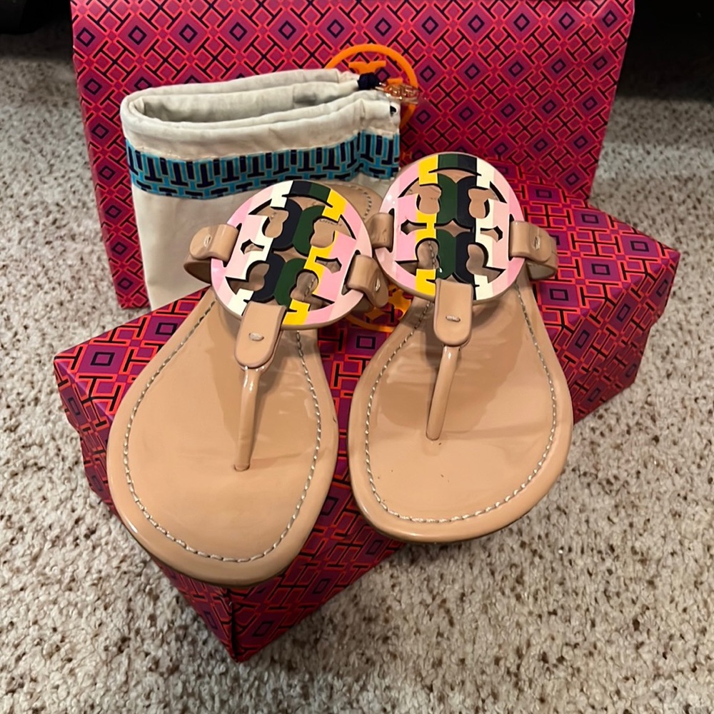 Tory Burch Millers 9.5